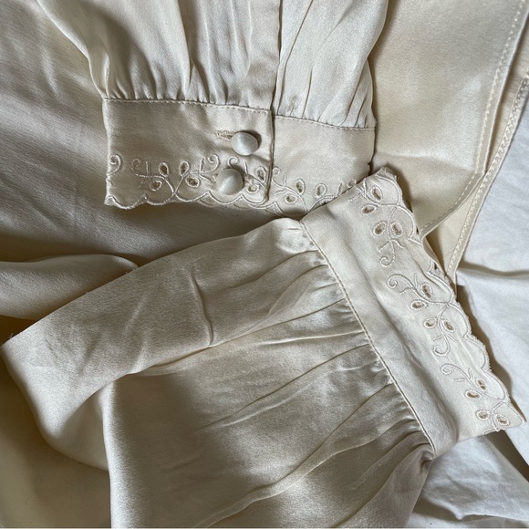 Doen Heirloom Freyda Silk Top - Picture 6 of 8